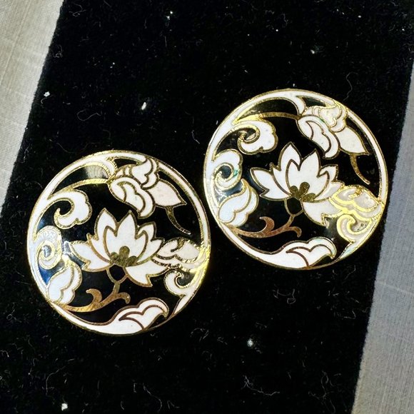 Jewelry - Vintage Cloisonne White, Black, and Gold Lotus Round Earrings